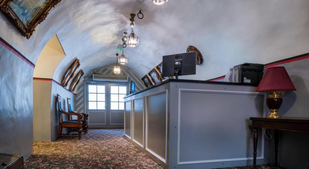 hotel image 10