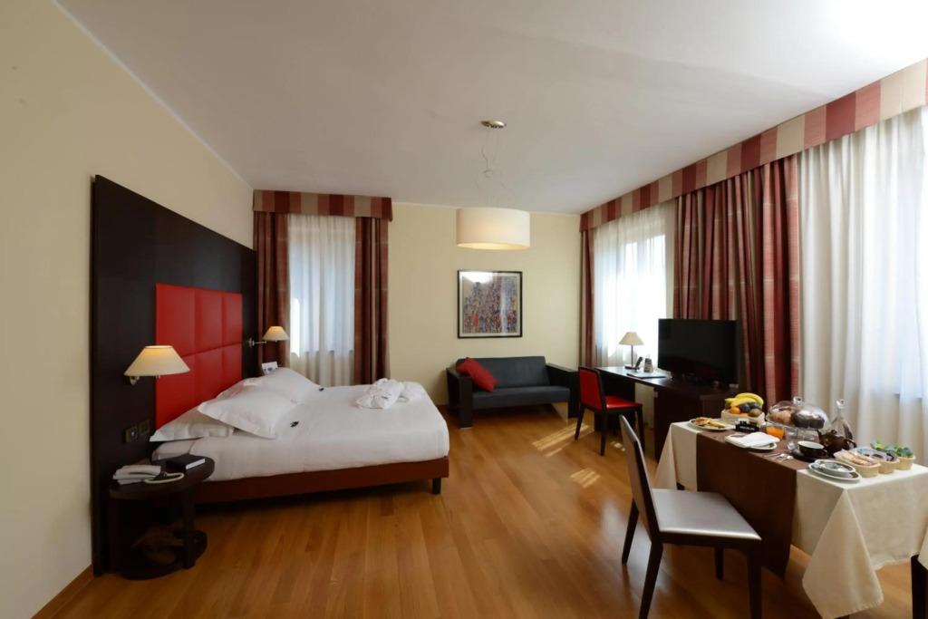 hotel image 38
