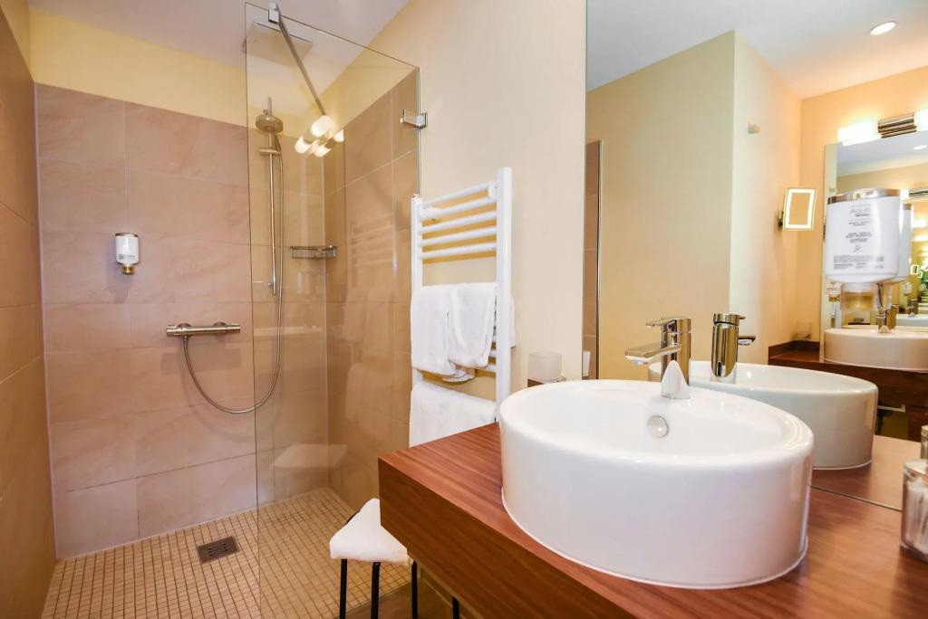 hotel image 9