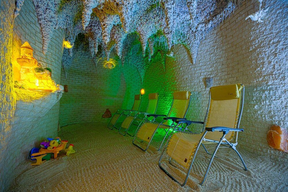 hotel image 13
