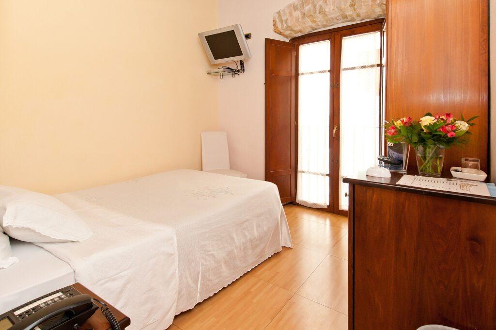 hotel image 16