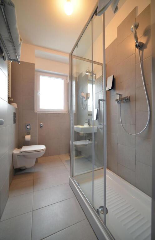 hotel image 16