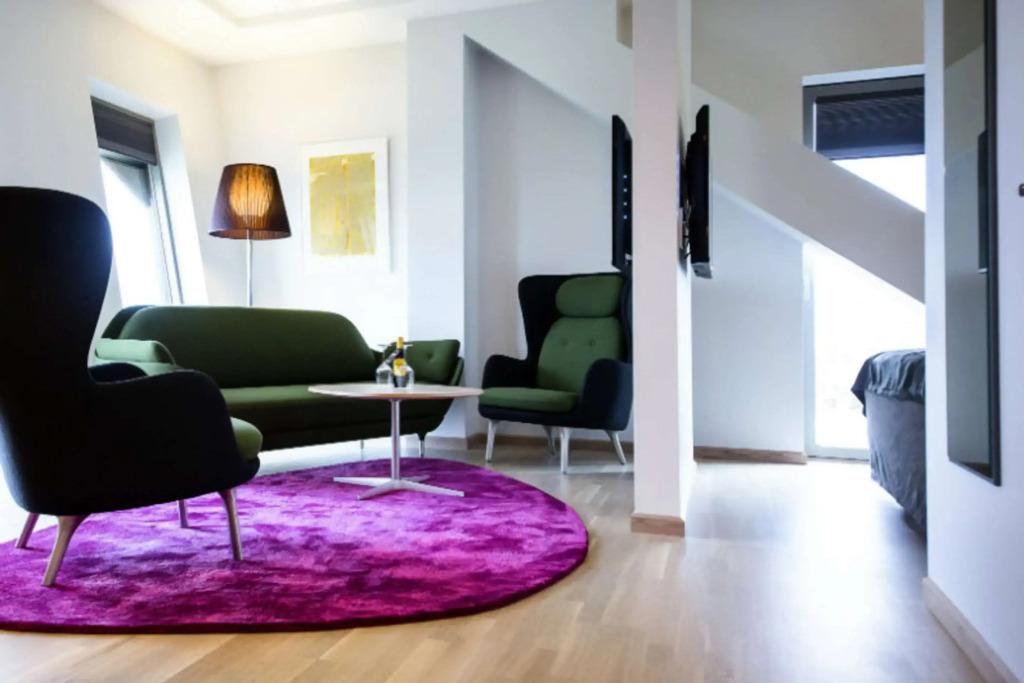 hotel image 9