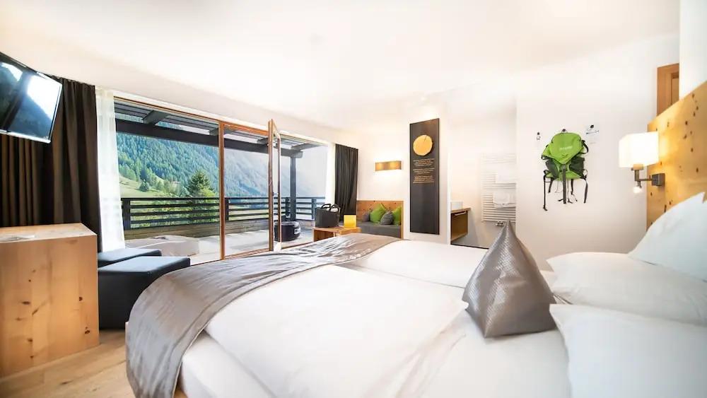 hotel image 32
