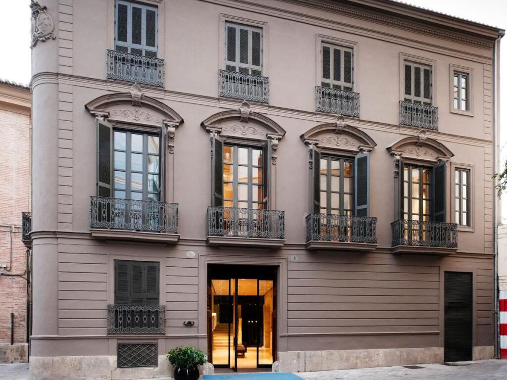 hotel image 12