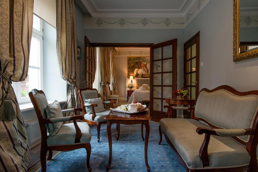hotel image 37