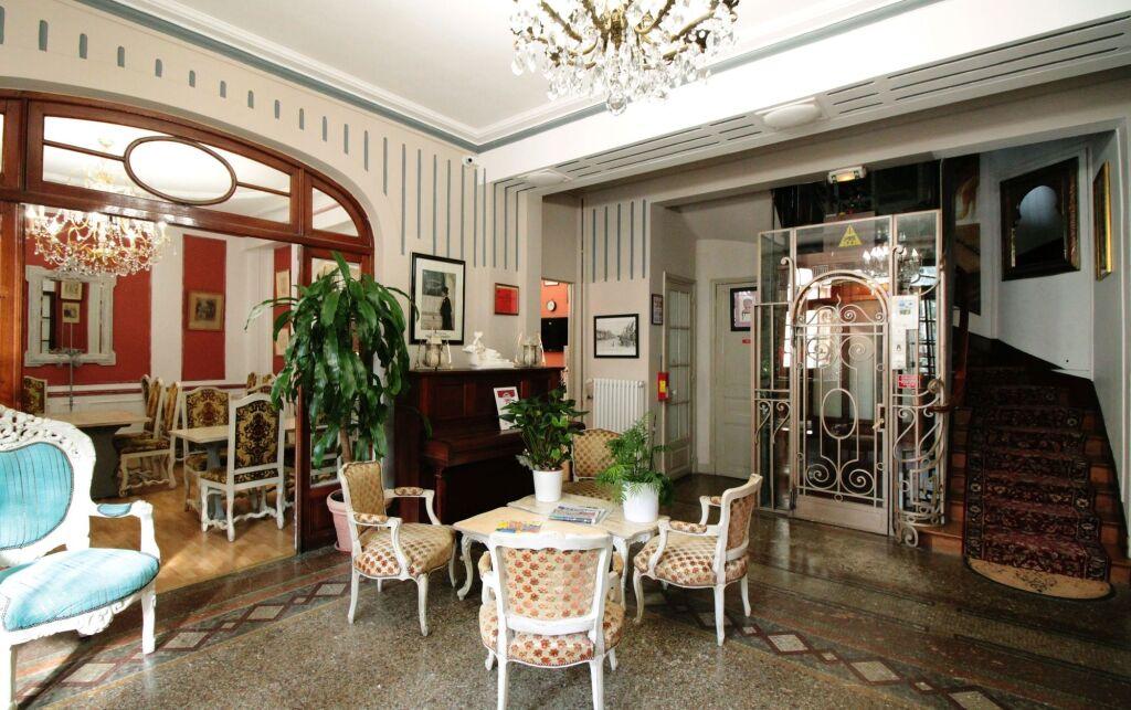 hotel image 12