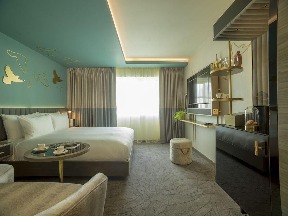 hotel image 13