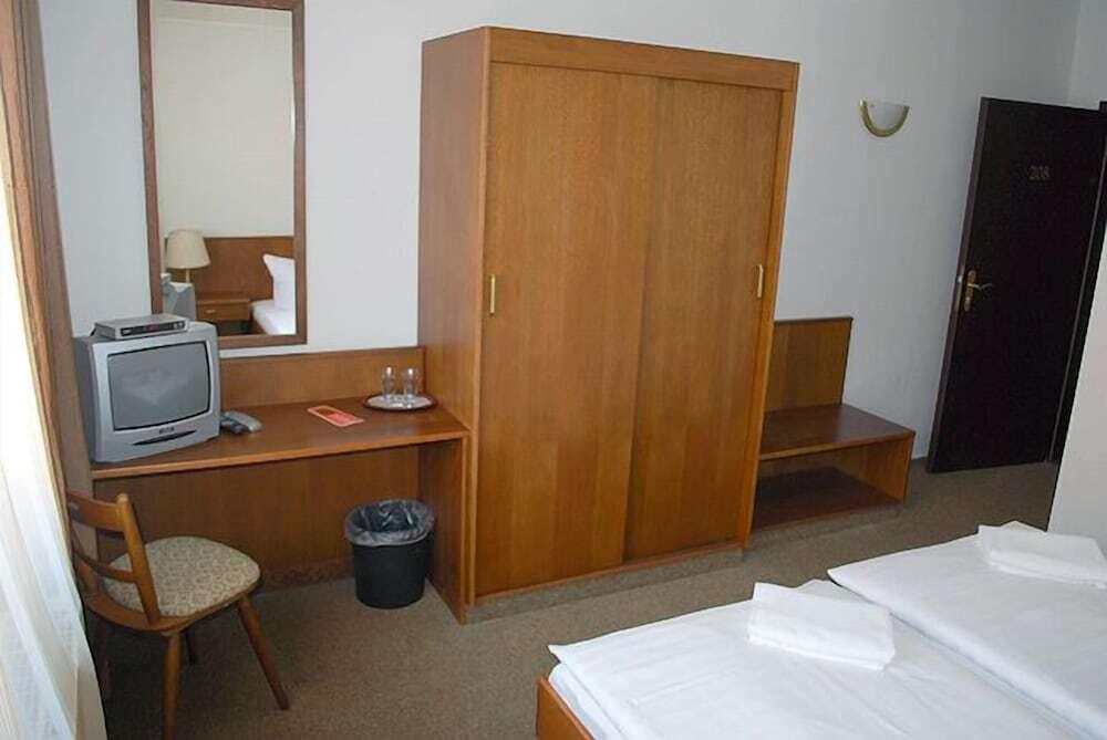 hotel image 16
