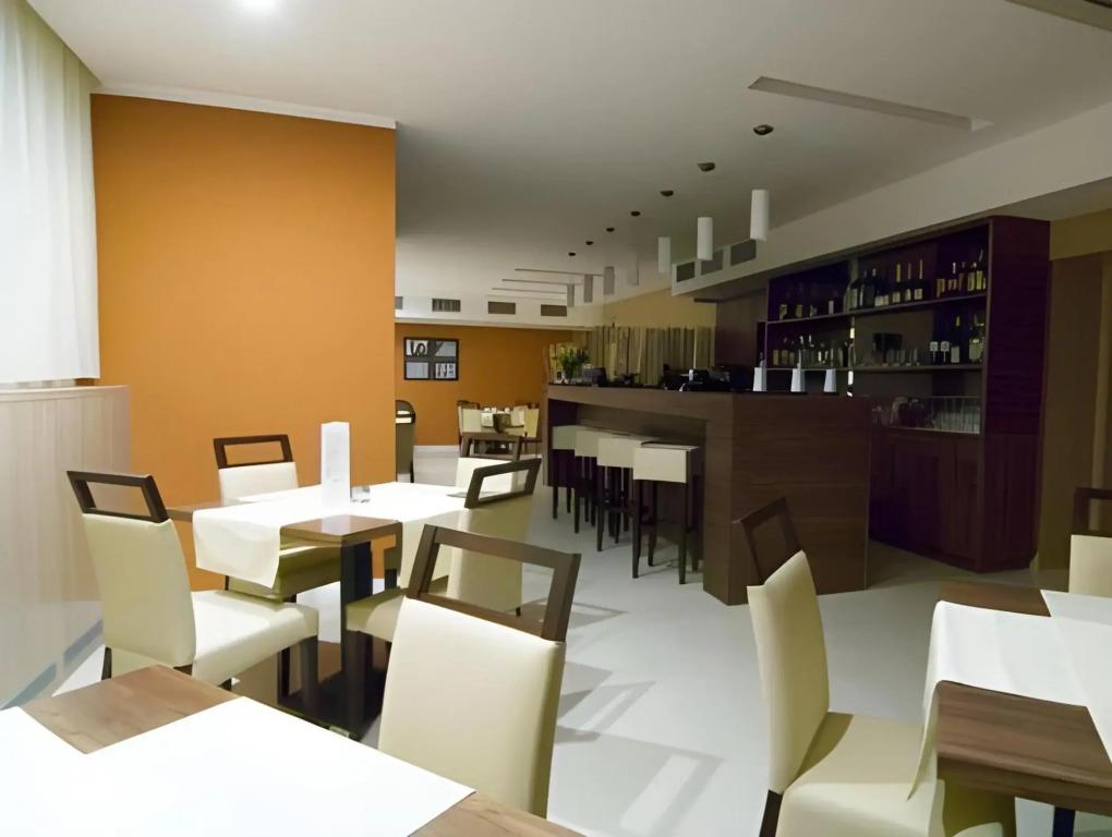 hotel image 12