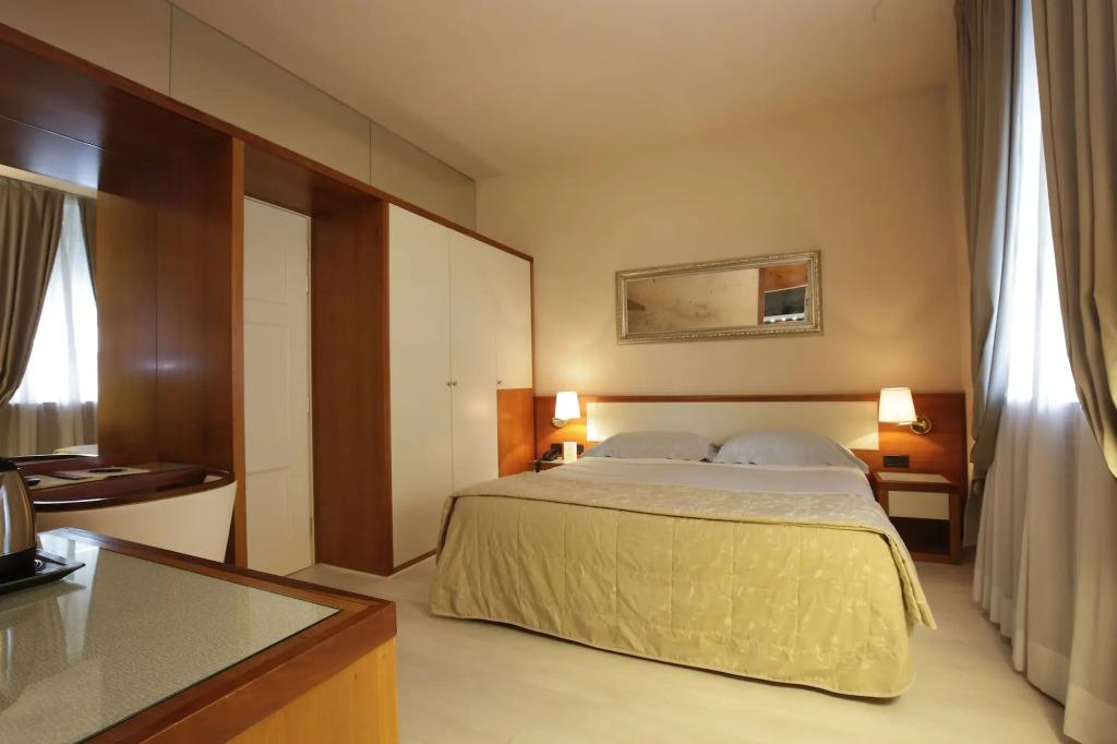 hotel image 36