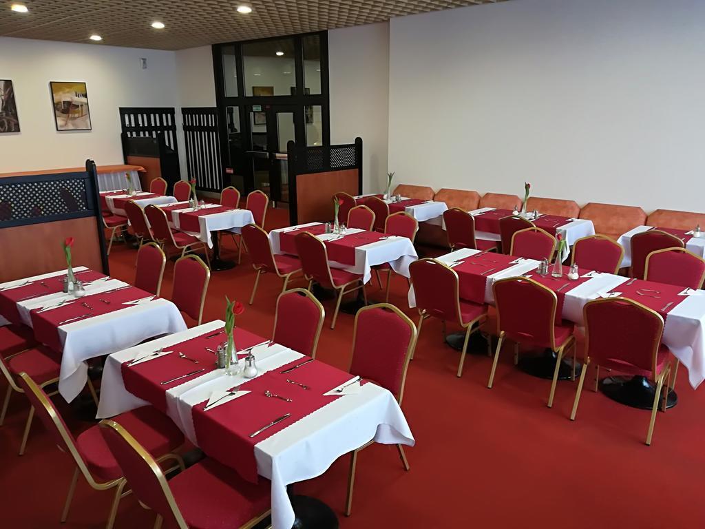 hotel image 9
