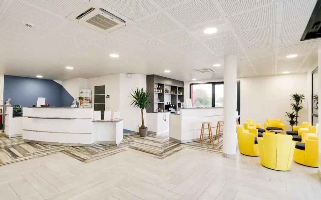 hotel image 10