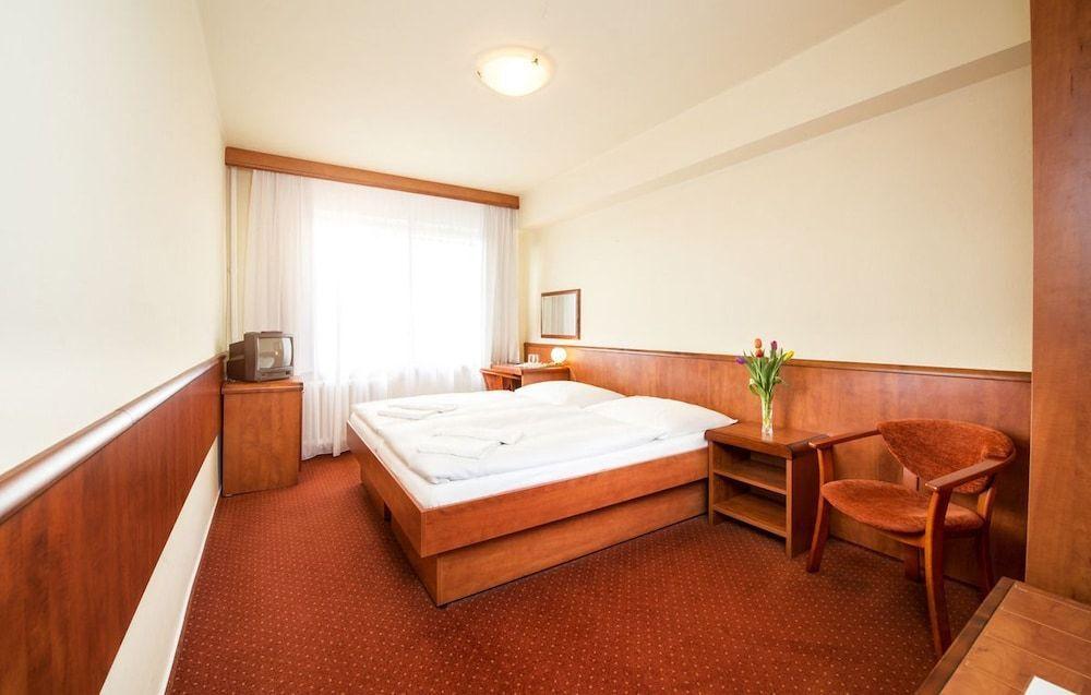 hotel image 13