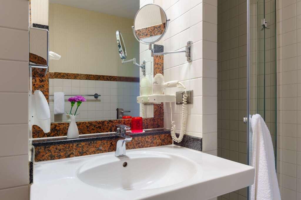 hotel image 13