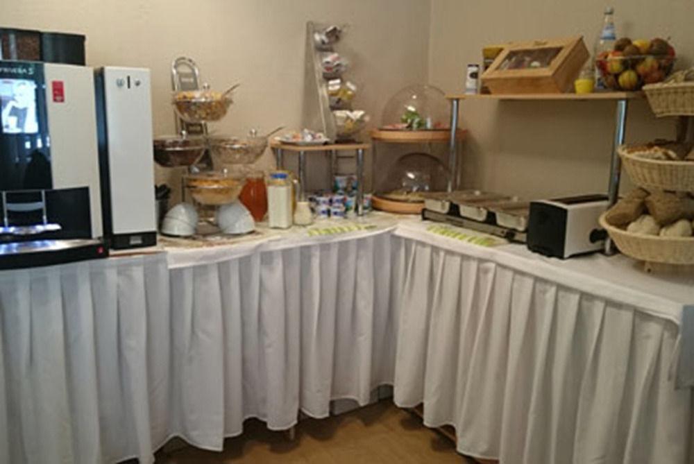 hotel image 16