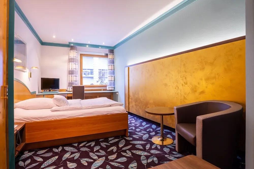 hotel image 36