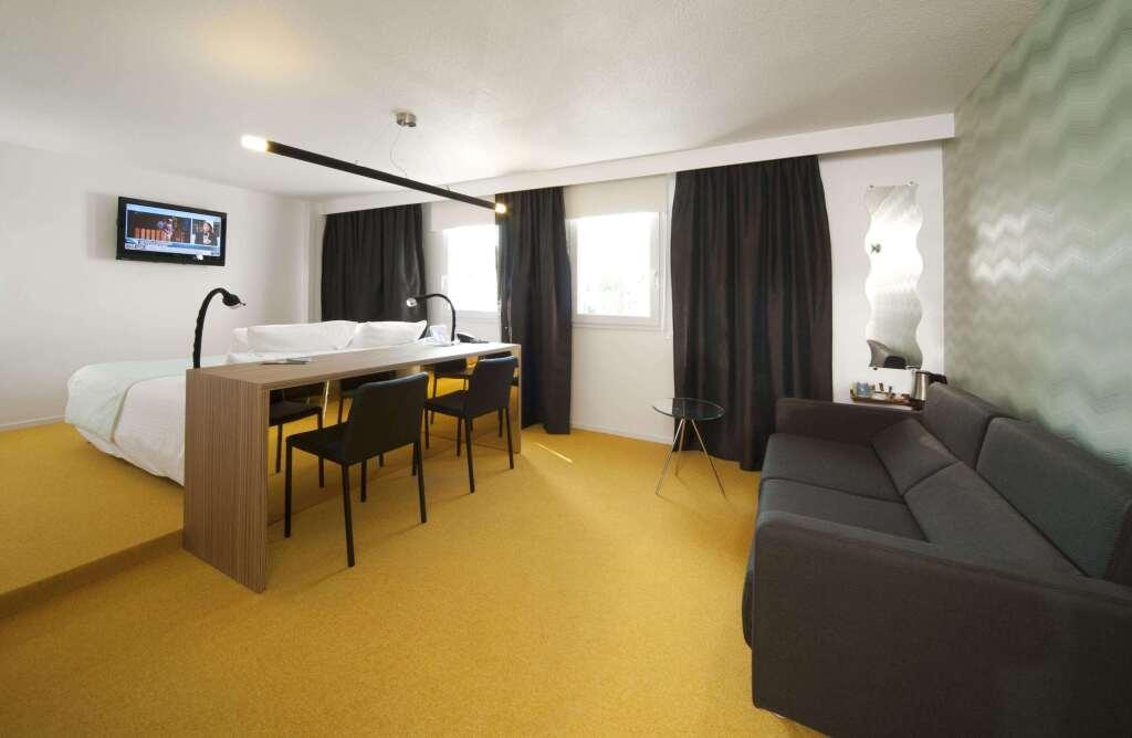 hotel