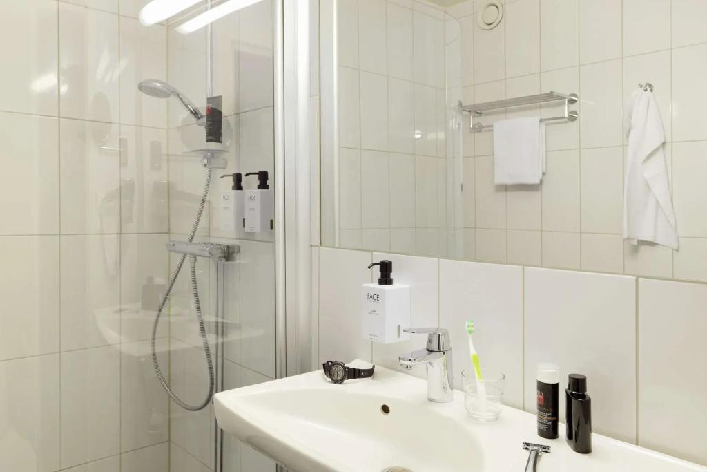hotel image 12
