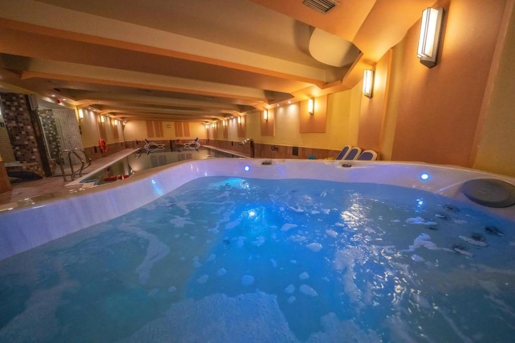 hotel image 16
