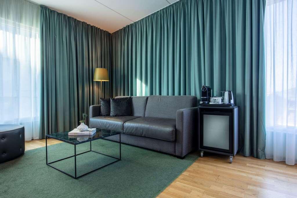 hotel image 16