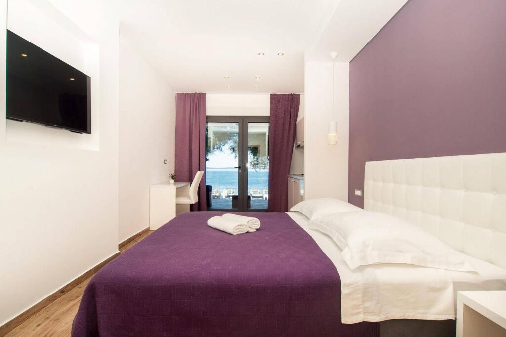 hotel image 13