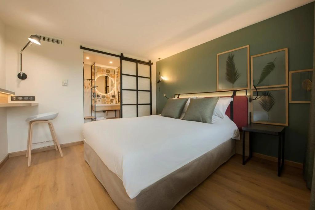 hotel image 35