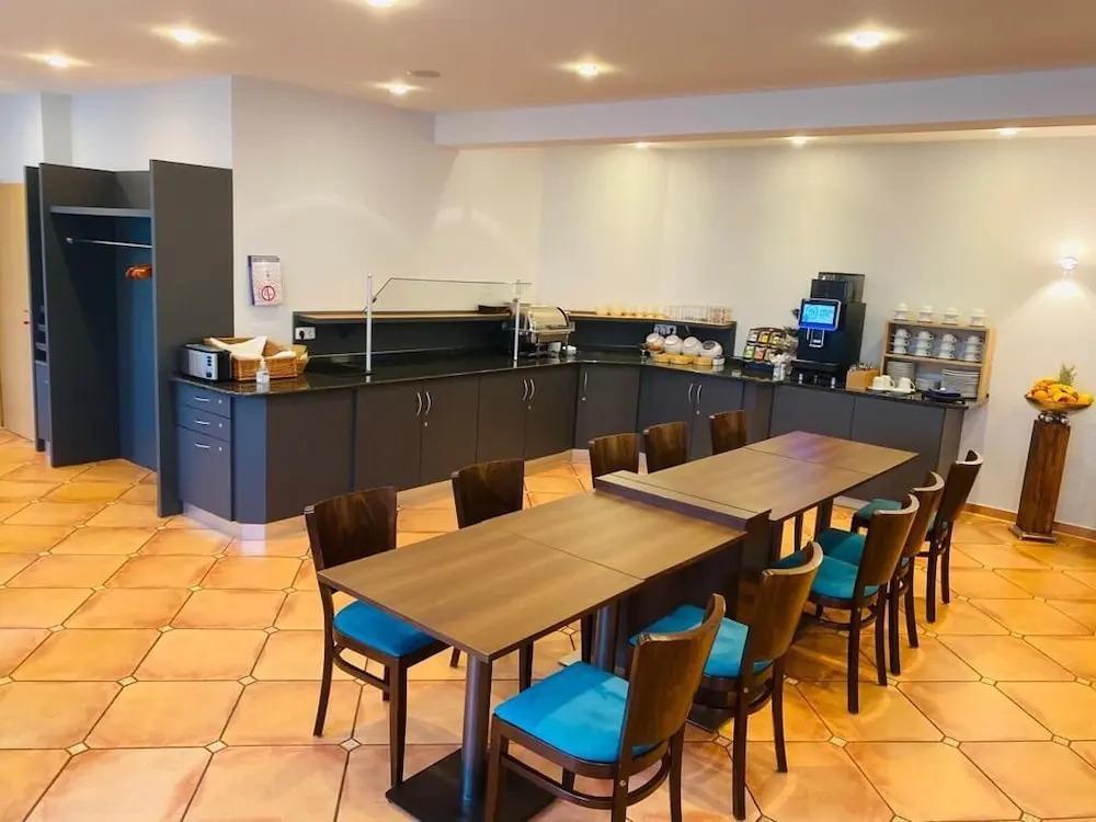 hotel image 17