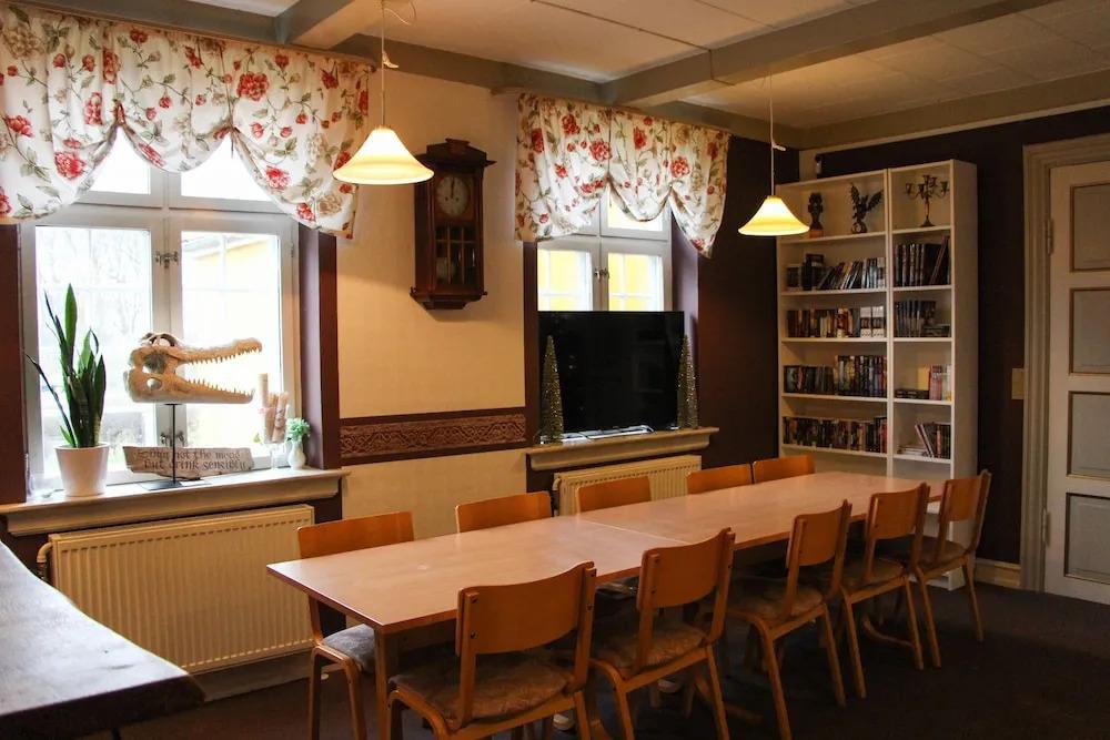 hotel image 10