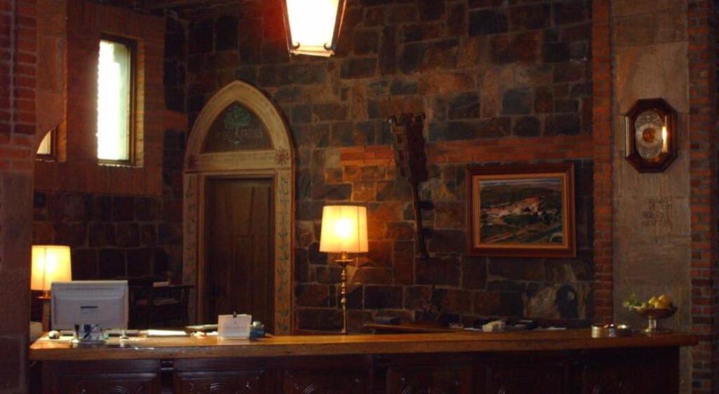hotel image 10