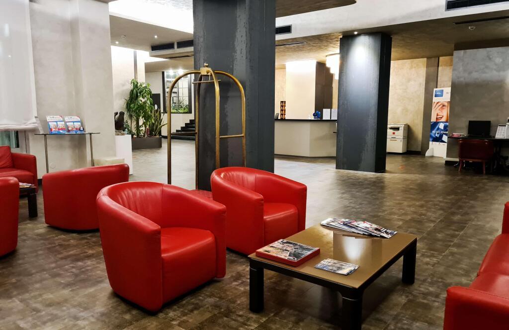 hotel