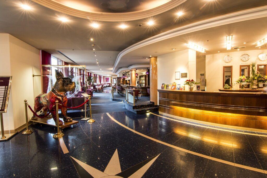 hotel