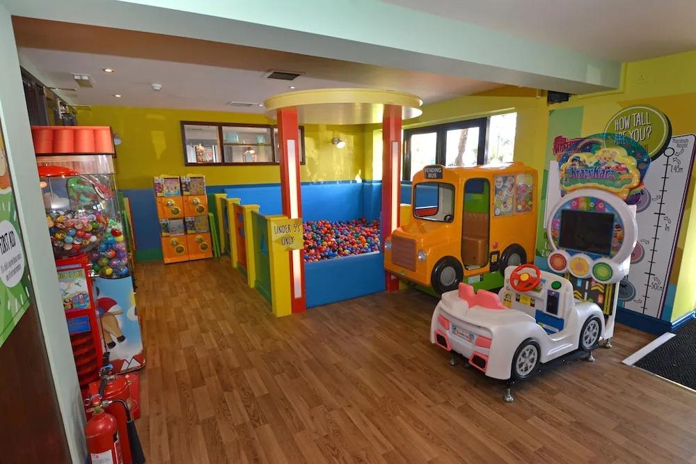 hotel image 16