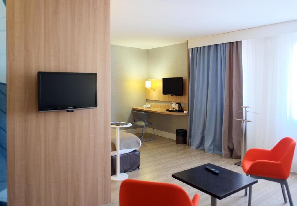 hotel image 8