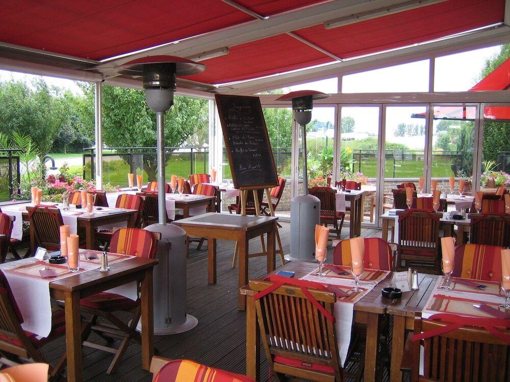 hotel image 8