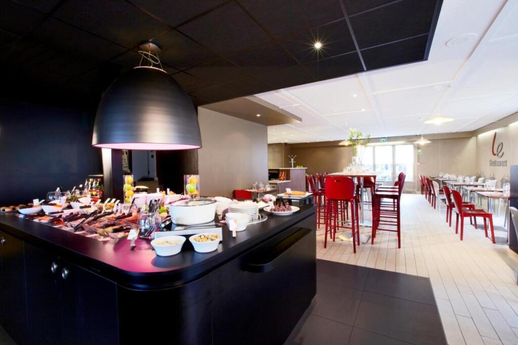 hotel image 13
