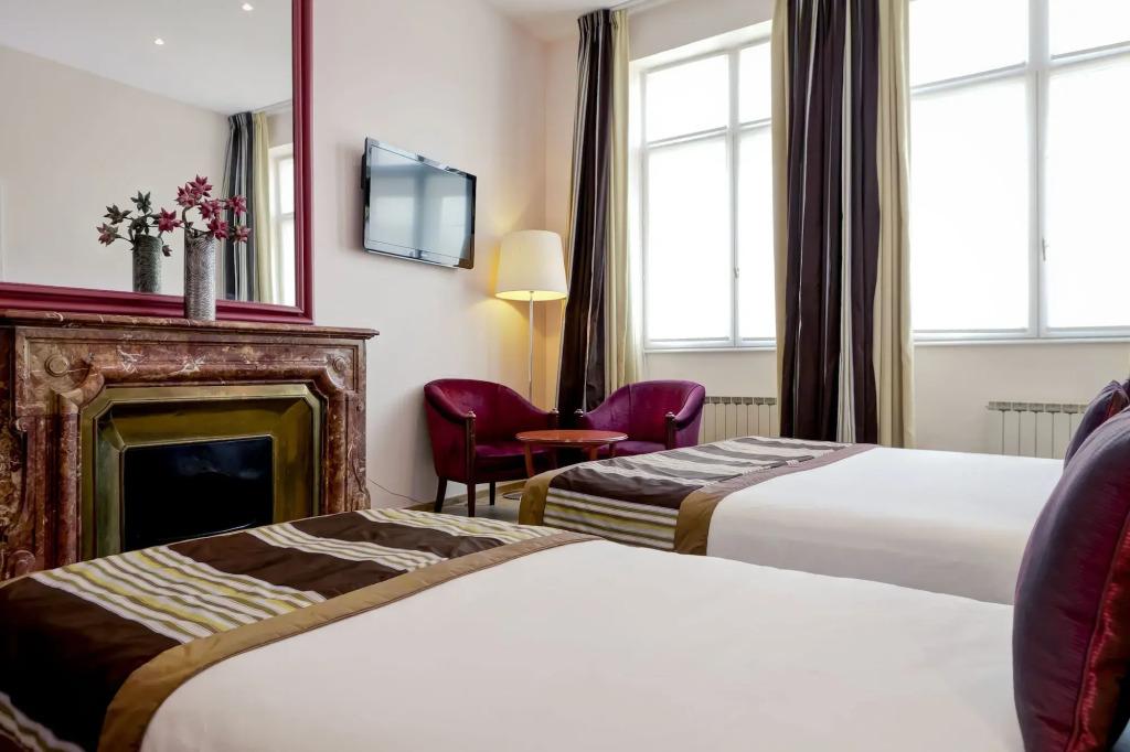 hotel image 12