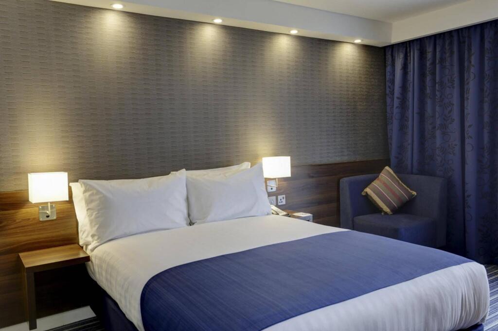 hotel image 13