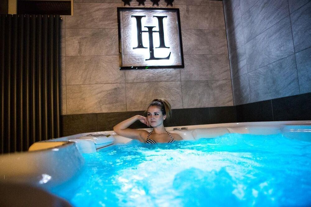 hotel image 9