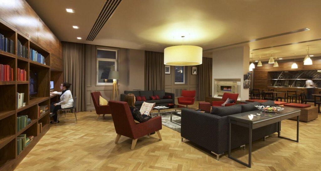 hotel