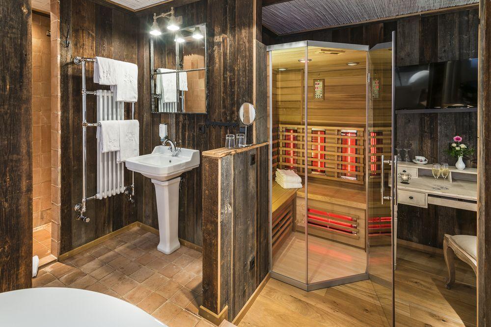 hotel image 13