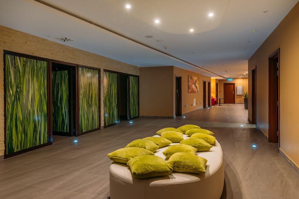 hotel image 13