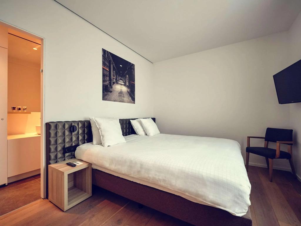 hotel image 13