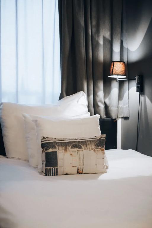 hotel image 9