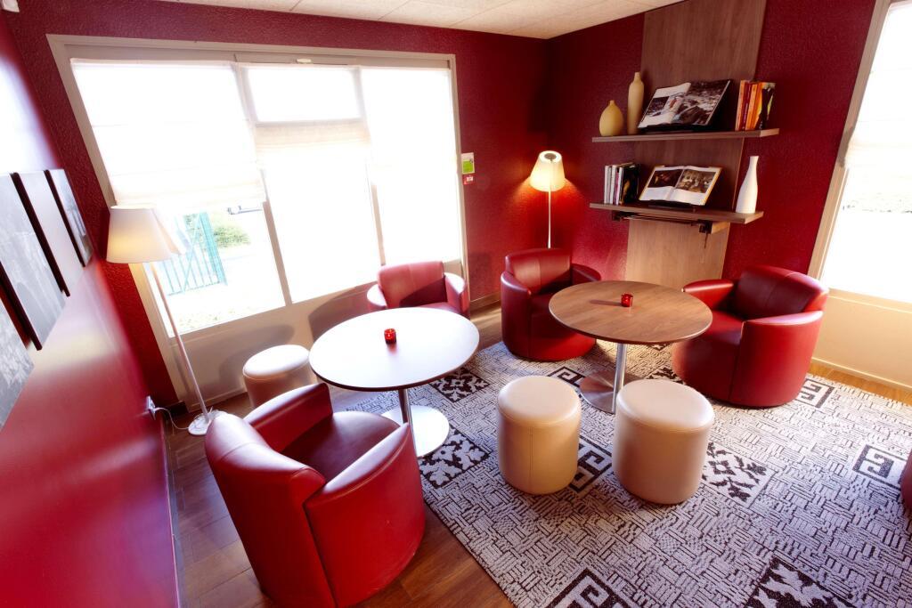 hotel image 12