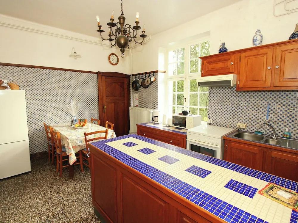 hotel image 9