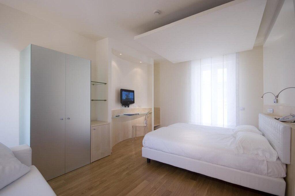 hotel image 11