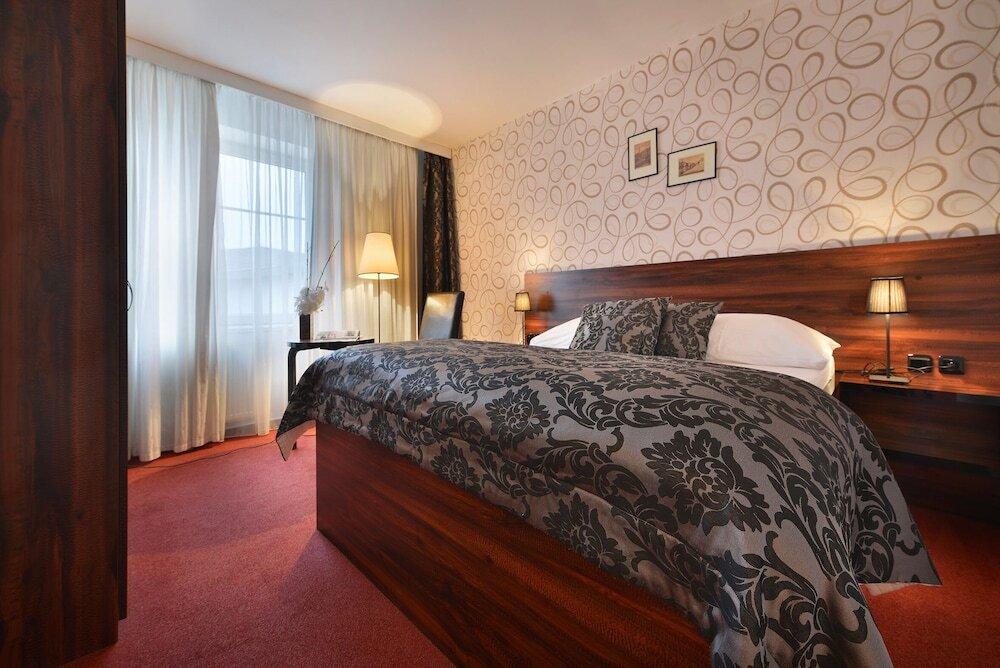 hotel image 12