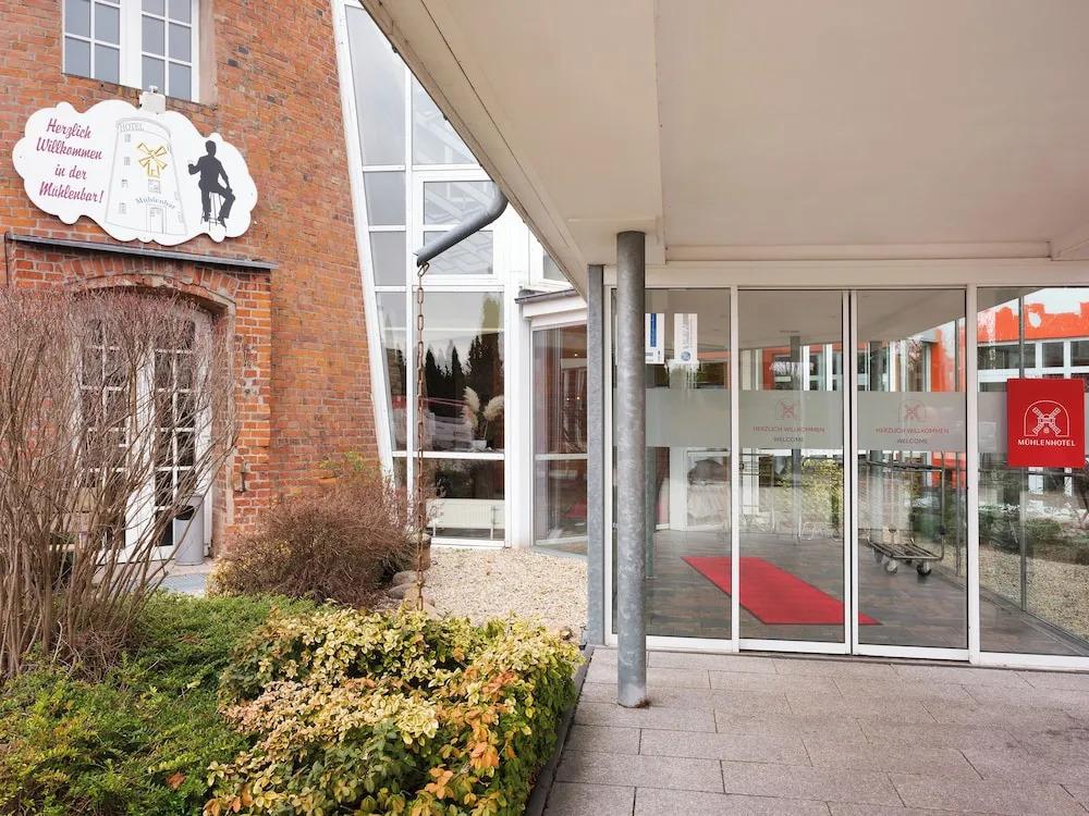 hotel image 13
