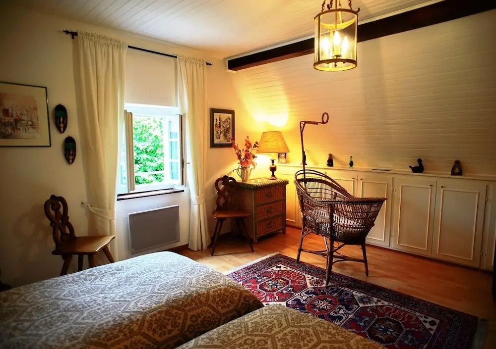 hotel image 16